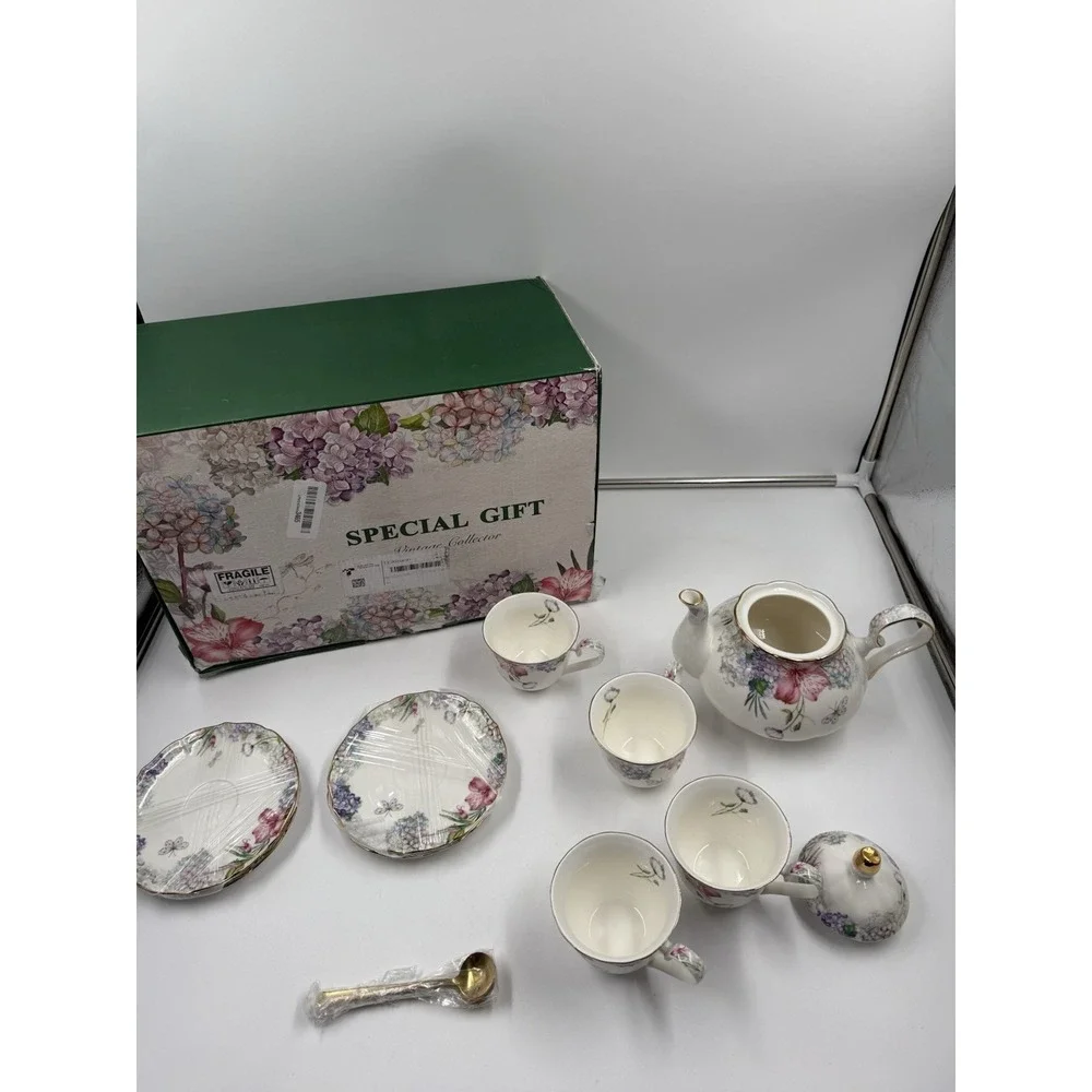 Le Potocio Bone China  Tea Set Vintage Floral Coffee Cups And Tea Sets Porcelain
